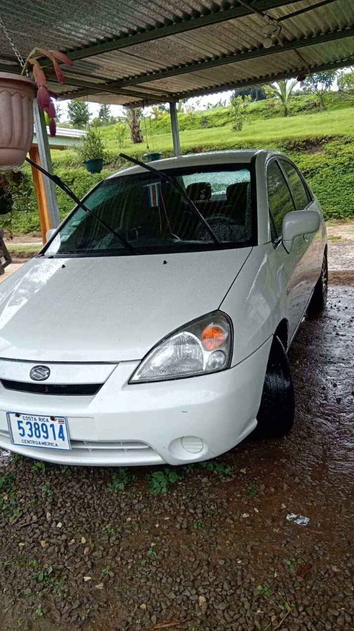 Jonathan Miranda Castro y Maikol Arauz Alfaro son dos vecinos de San Vito de Coto Brus, zona sur del país, ellos viajaban en este carro propiedad de Jonathan cuando desaparecieron. Foto: San Vito Televisión para La Teja