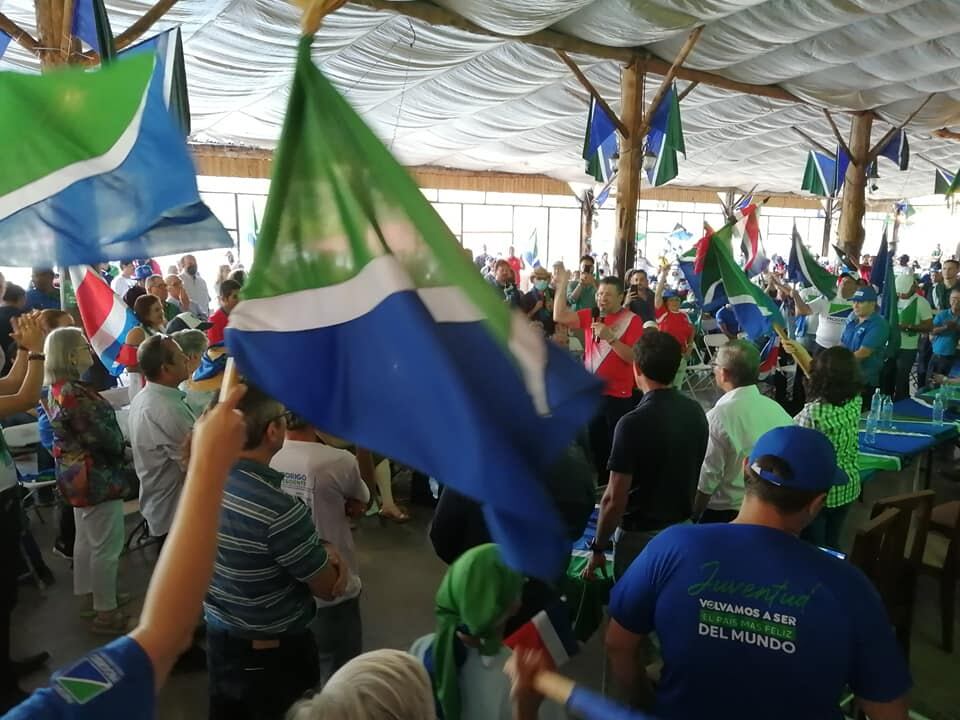 Rodrigo Chaves Robles, candidato presidencial del partido Progreso Social Democrático