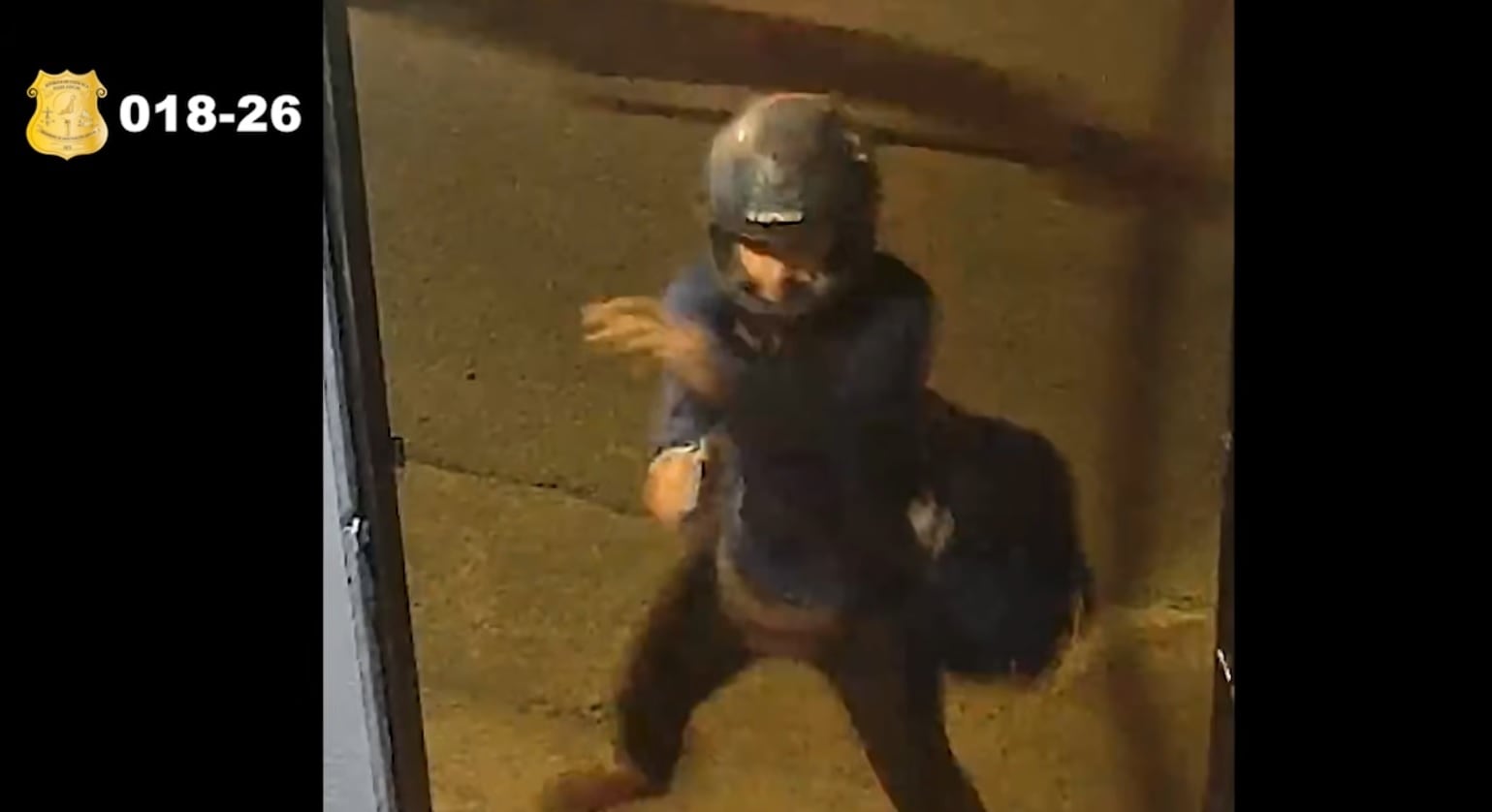 El fallido intento del sicario quedó grabado en una cámara de seguridad. Foto OIJ.