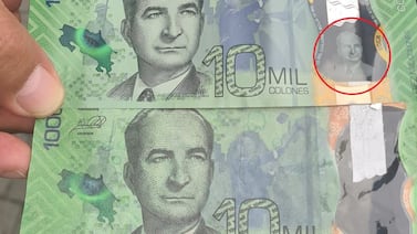 Mensaje en redes sociales alerta sobre falsificación masiva de billetes de ¢10.000 y esto dice el Banco Central