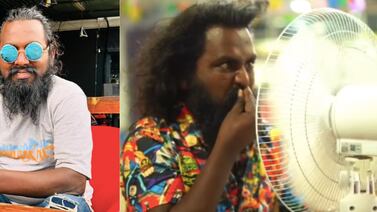 El ridículo récord mundial que batió un hombre: detener 57 ventiladores con la lengua