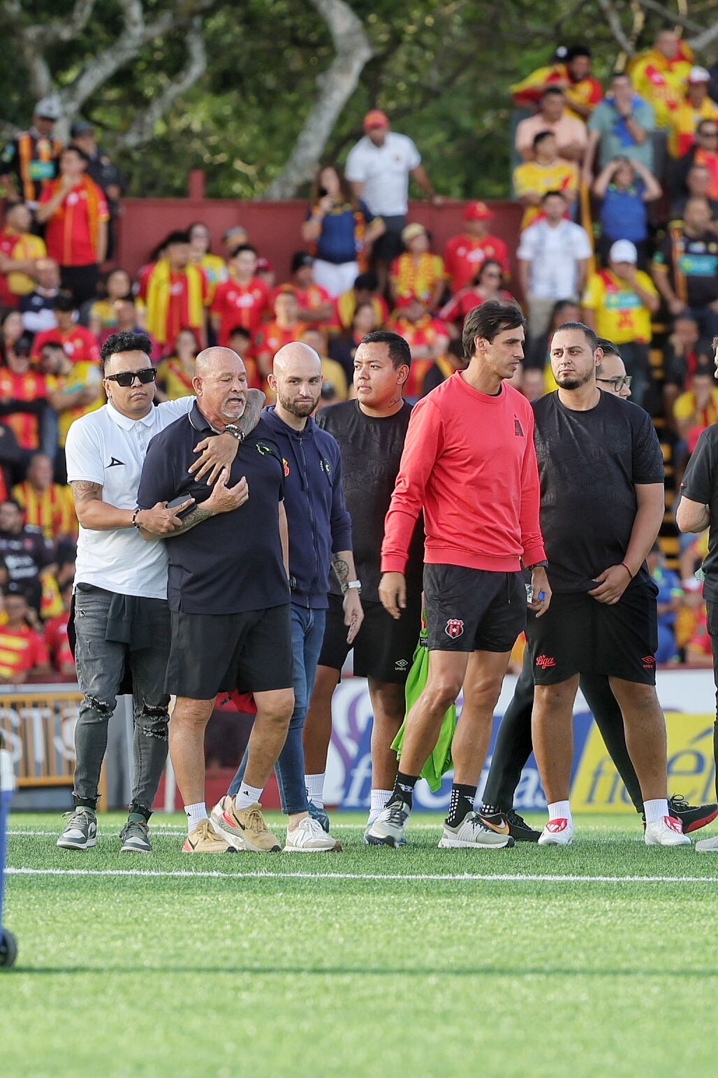 Bronca entre aguateros de Heredia y Alajuela