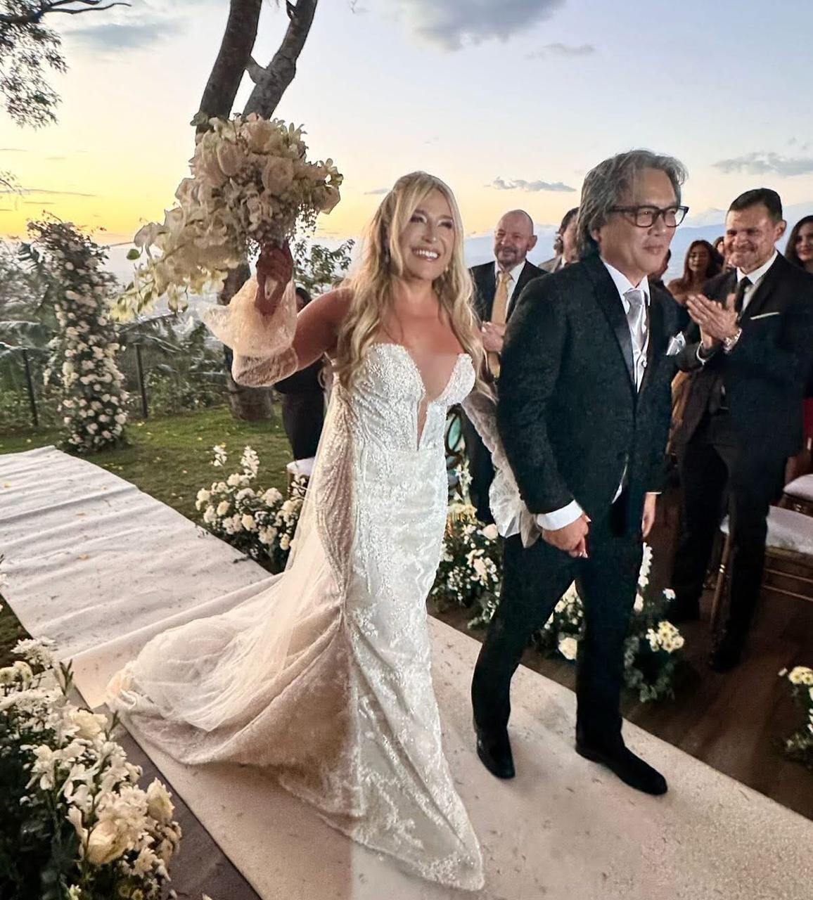 Boda de Eduardo Li con Ruth Solano