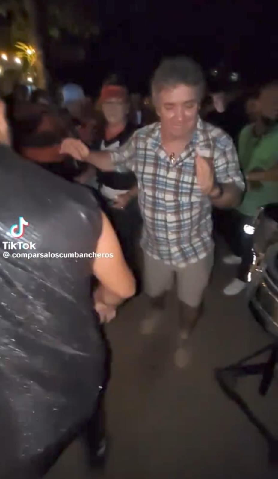 Óscar Ramírez no paró de celebrar el título 31 de Alajuelense