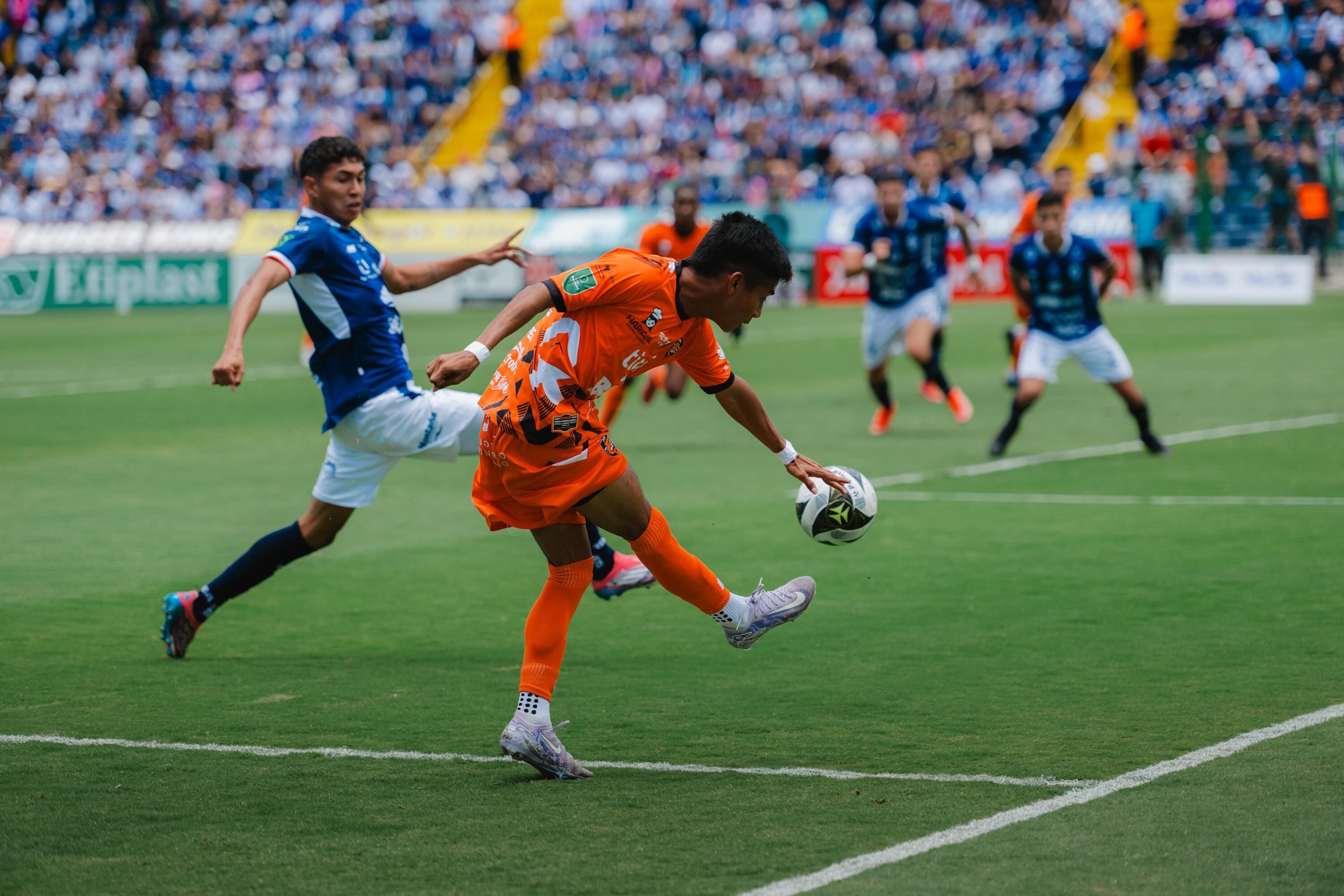 Cartaginés - Puntarenas, estadio Fello Meza. Prensa PFC.