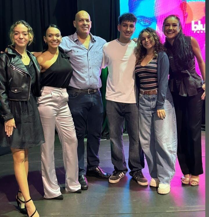 Nancy Dobles apoyó con todo a su hijo