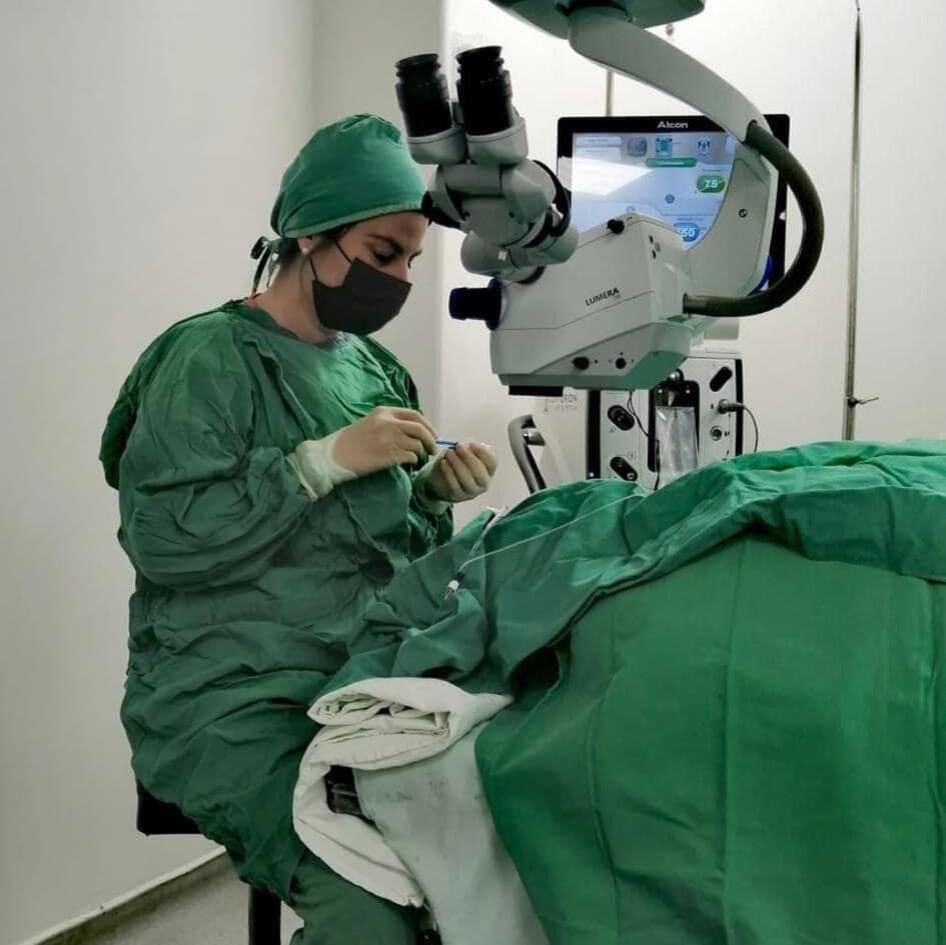 Mensaje de la oftalmóloga de la CCSS Melania Vega al presidente Rodrigo Chaves.