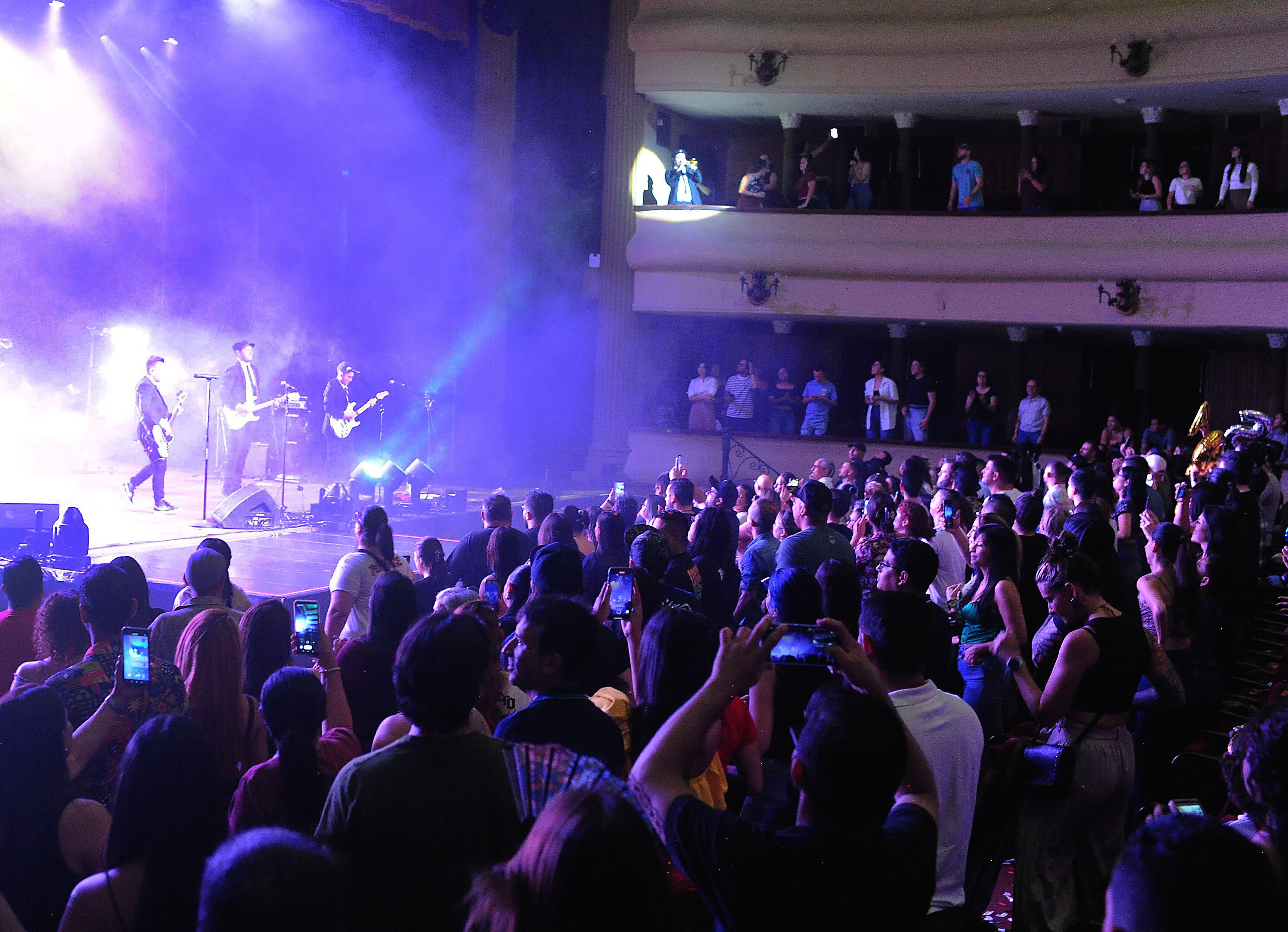 24\03\24 San José, Teatro Melico Salazar, La banda Percance decidió cerrar un ciclo después de 18 años de deleitar al público costarricense con una despedida en forma de conciertos que se dividió en dos fechas.Fotos: Jorge Navarro para La Nación.