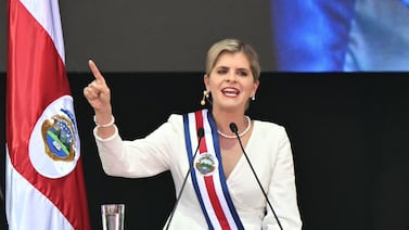 Laura Fernández cambia de opinión y anuncia otro proyecto de ley para eliminar pensiones a expresidentes