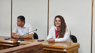 Jueza absuelve a seguidora de Rodrigo Chaves acusada de amenazar a  diputado