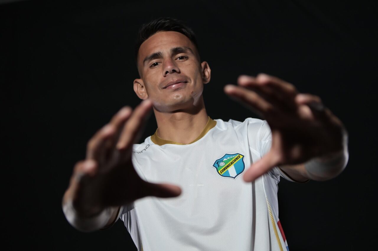 Andrés Lezcano, Comunicaciones de Guatemala