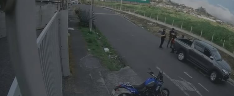 Los agentes del OIJ realizaban una vigilancia cuando fueron atacados por el sospechoso