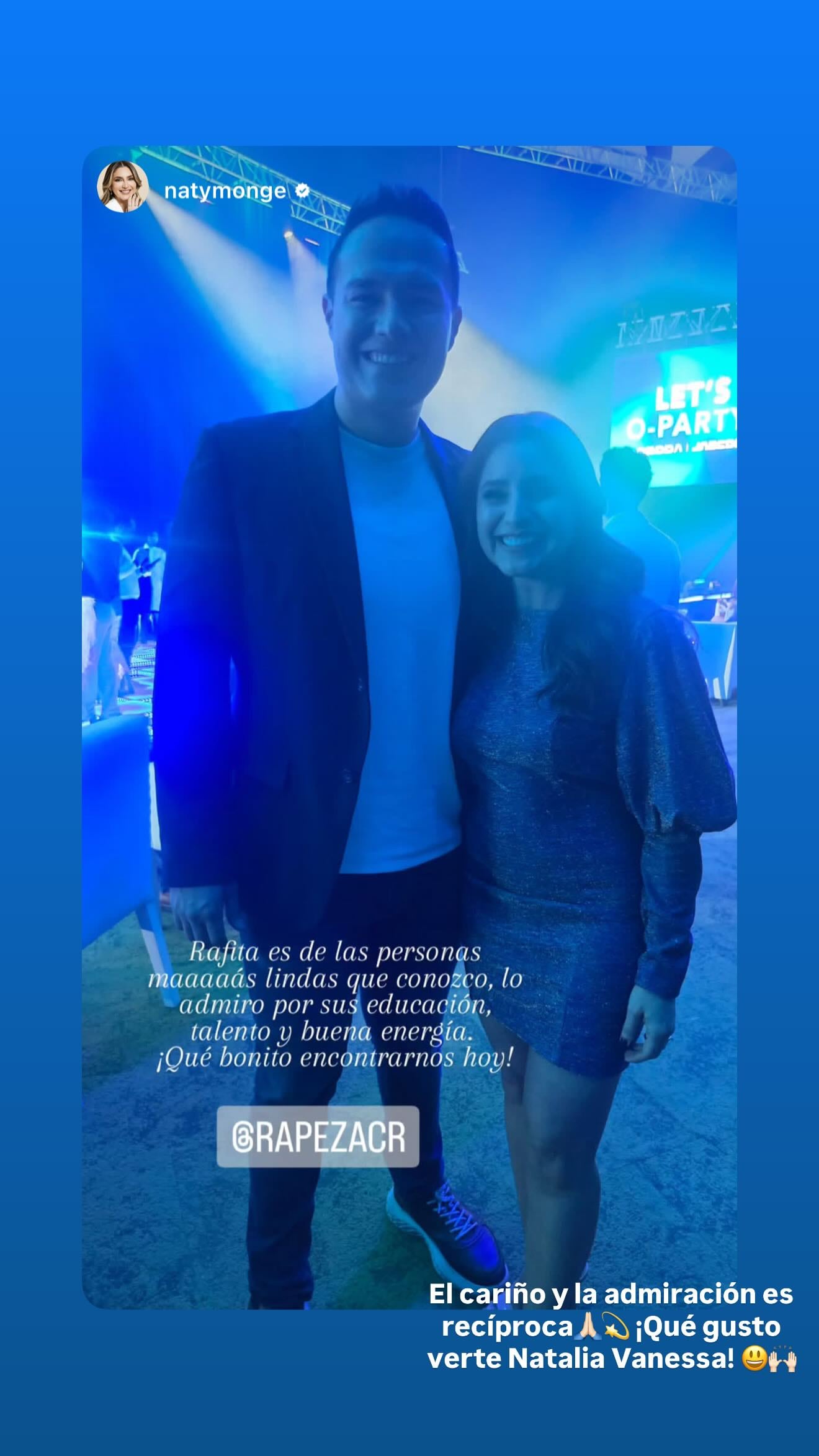 Natalia Monge, de Teletica, y Rafa Pérez, de Repretel, se encuentran y se dijeron varias cositas