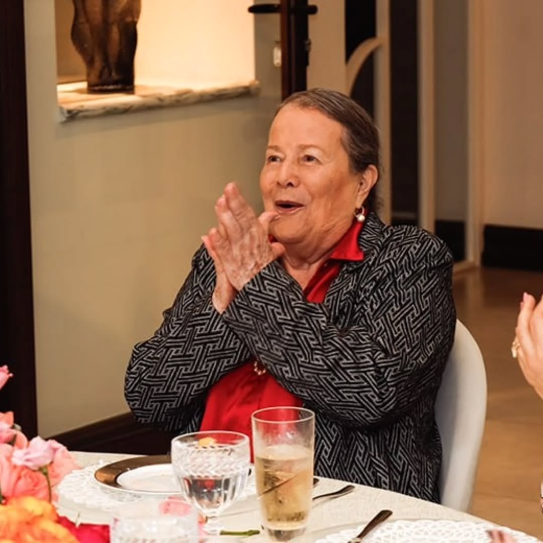 Doña Olga Cozza de Picado cumplió el pasado 1 de febrero 88 años y los celebró en una actividad muy especial rodeada de su familia y con un hermoso y simpático queque.