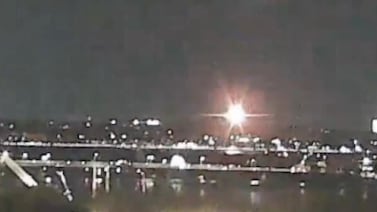 Avión chocó contra un helicóptero del Ejército de Estados Unidos, en Washington