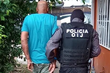 El hombre de apellidos Walters Thompson fue detenido por falsedad ideológica