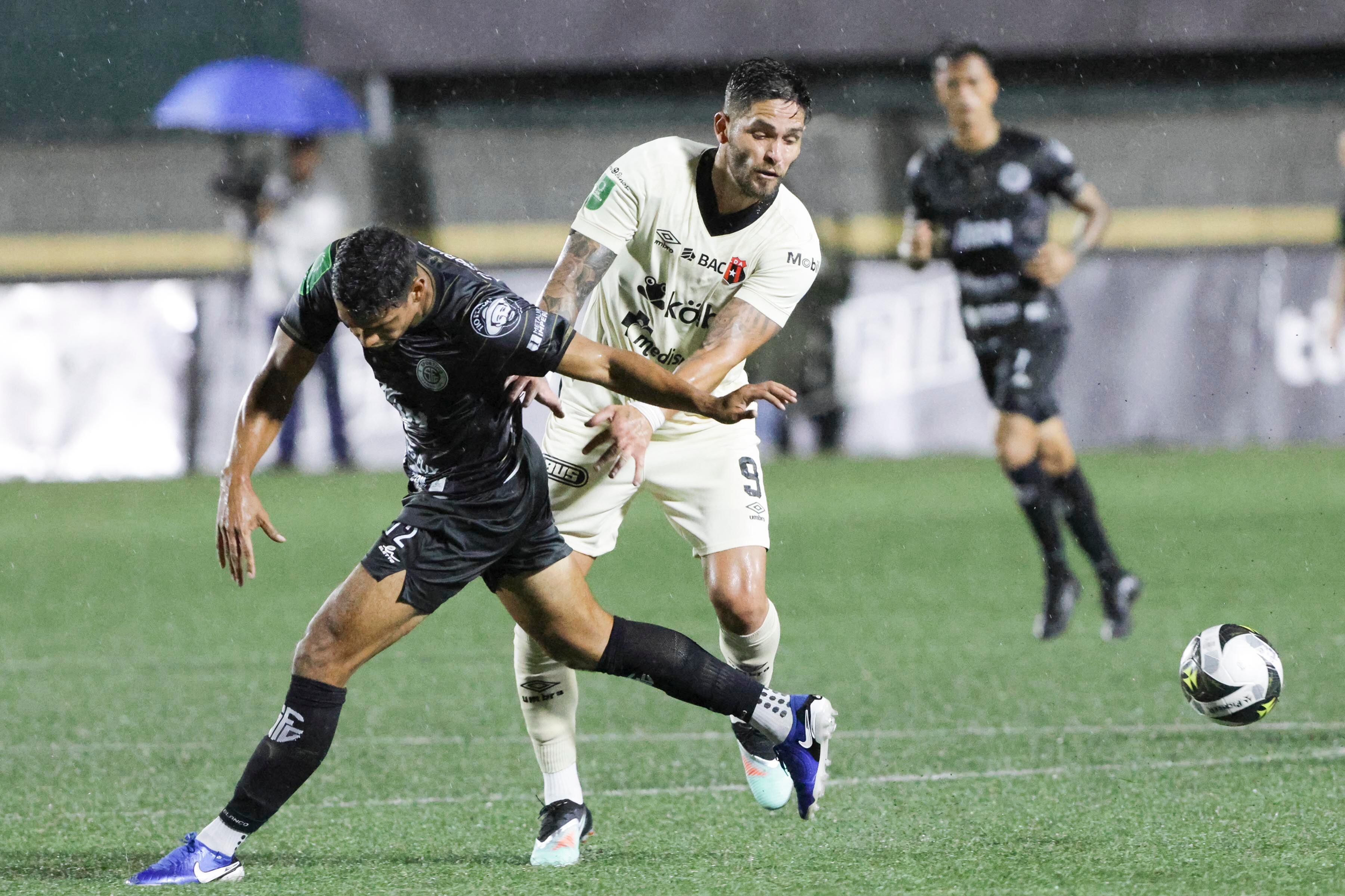 Sporting vs Liga Deportiva Alajuelense