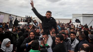 Israel califica de “violación total de la tregua” el anuncio de Hamás de posponer liberación de rehenes