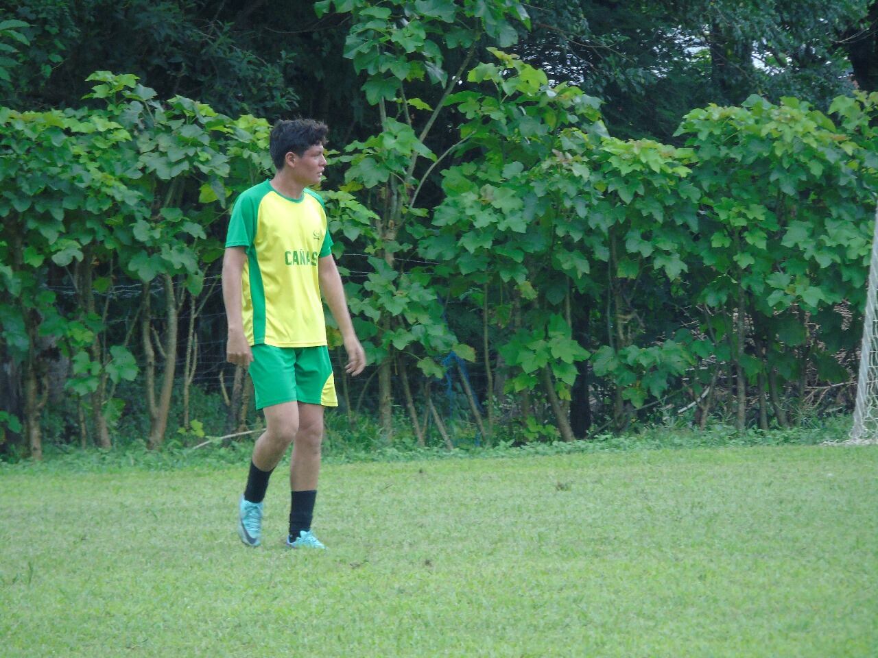 Esteban Medrano apunta a seguir en el fútbol por mucho tiempo. Foto: Cortesía.