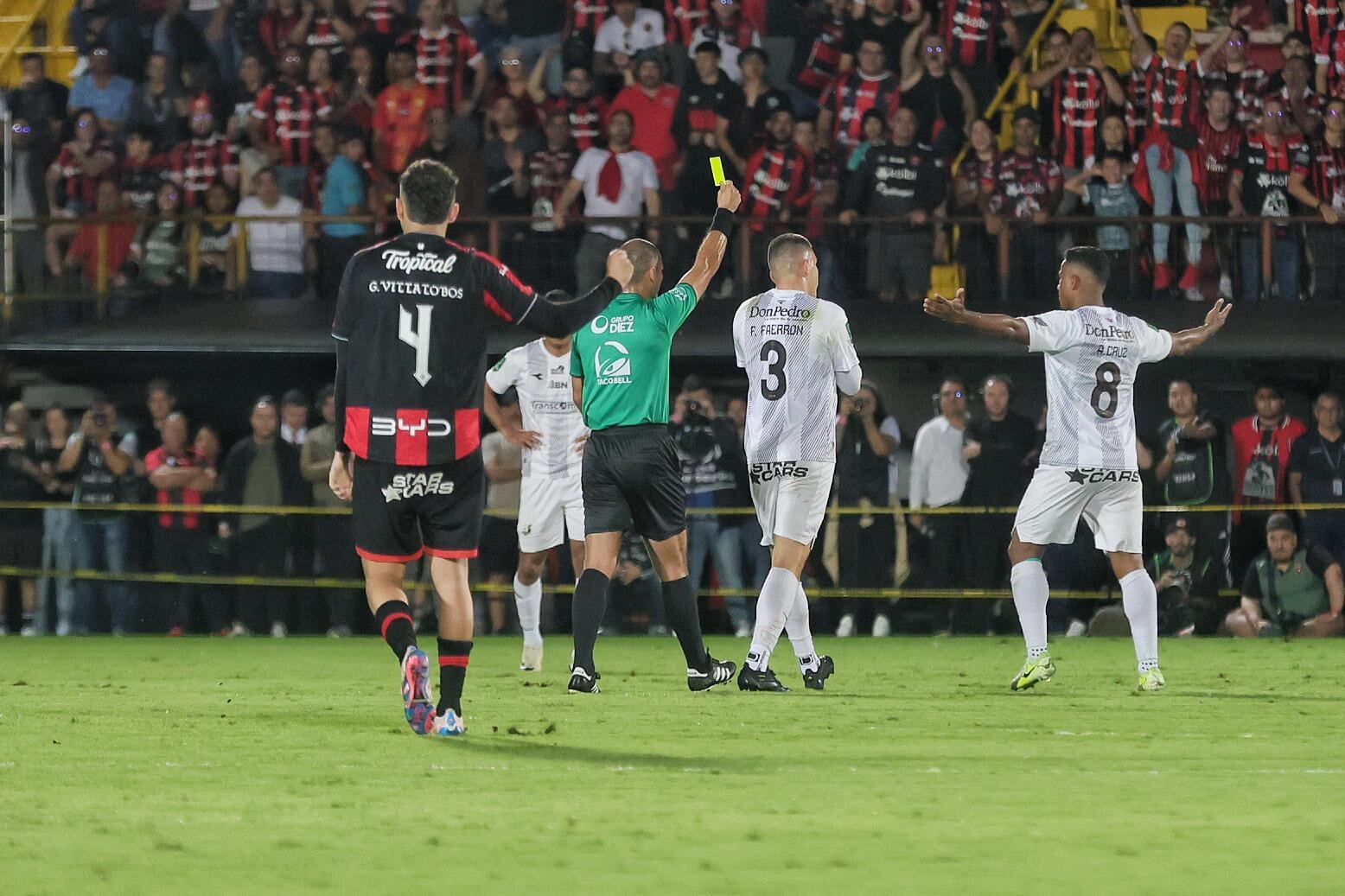 27/12/2024, Alajuela, Estadio Alejandro Morera Soto, partido de vuelta de la gran final entre Liga Deportiva Alajuelense y el Club Sport Herediano.