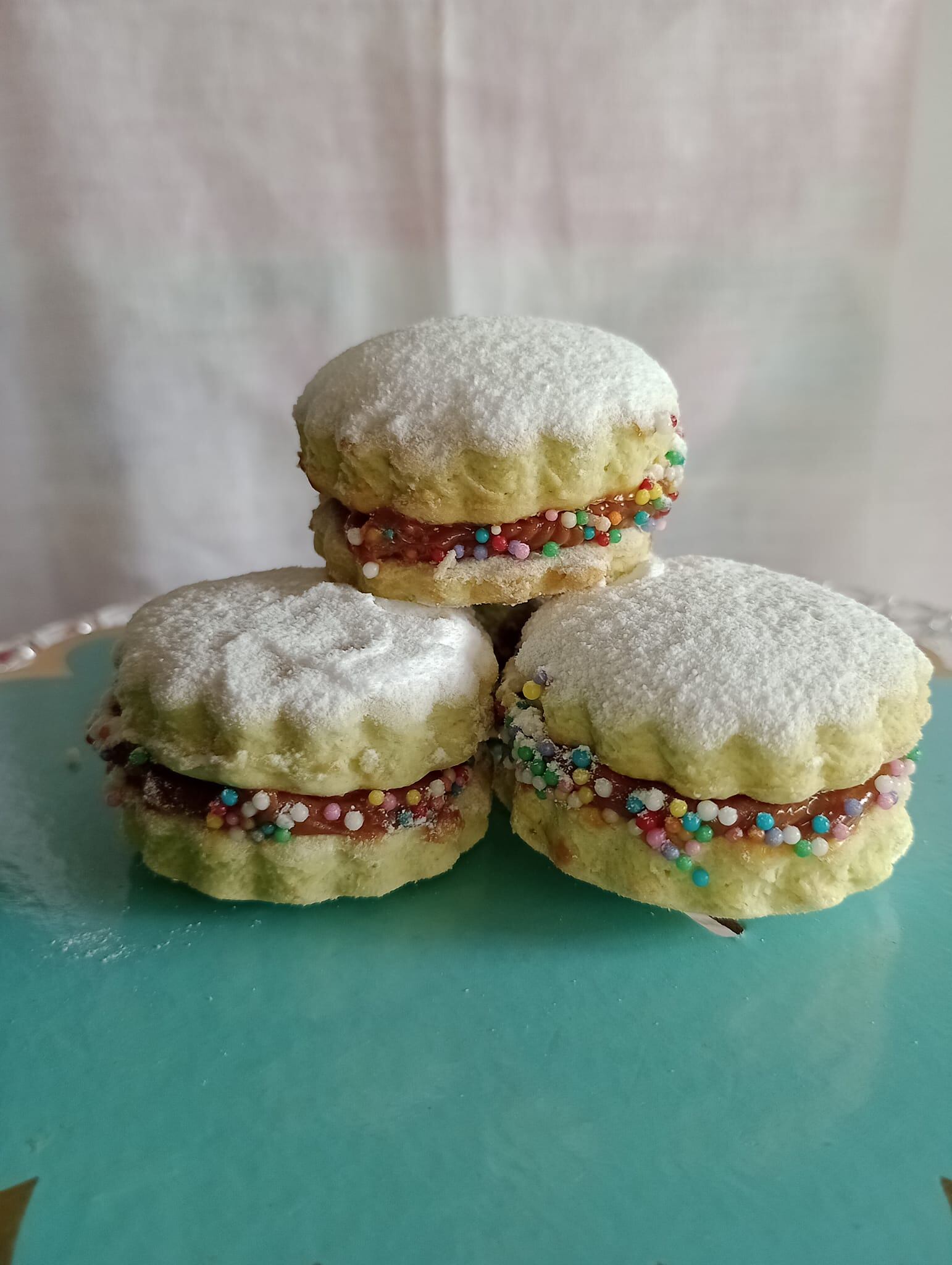 La emprendedora upañela, Elizabeth Murillo Fletes, tiene más de 9 años de hacer cajetas, jalea, confites, alfajores y hasta tartaletas de harina de frijol.