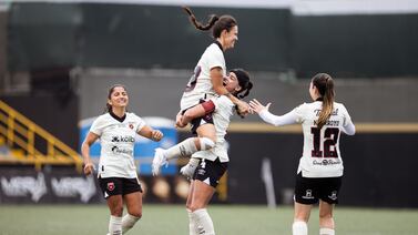 Alajuelense toma el liderato en fútbol femenino antes de recibir al América de México