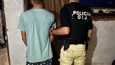 Mujer vivió momentos de terror tras presunta amenaza de muerte y esto encontró el OIJ en la casa del sospechoso