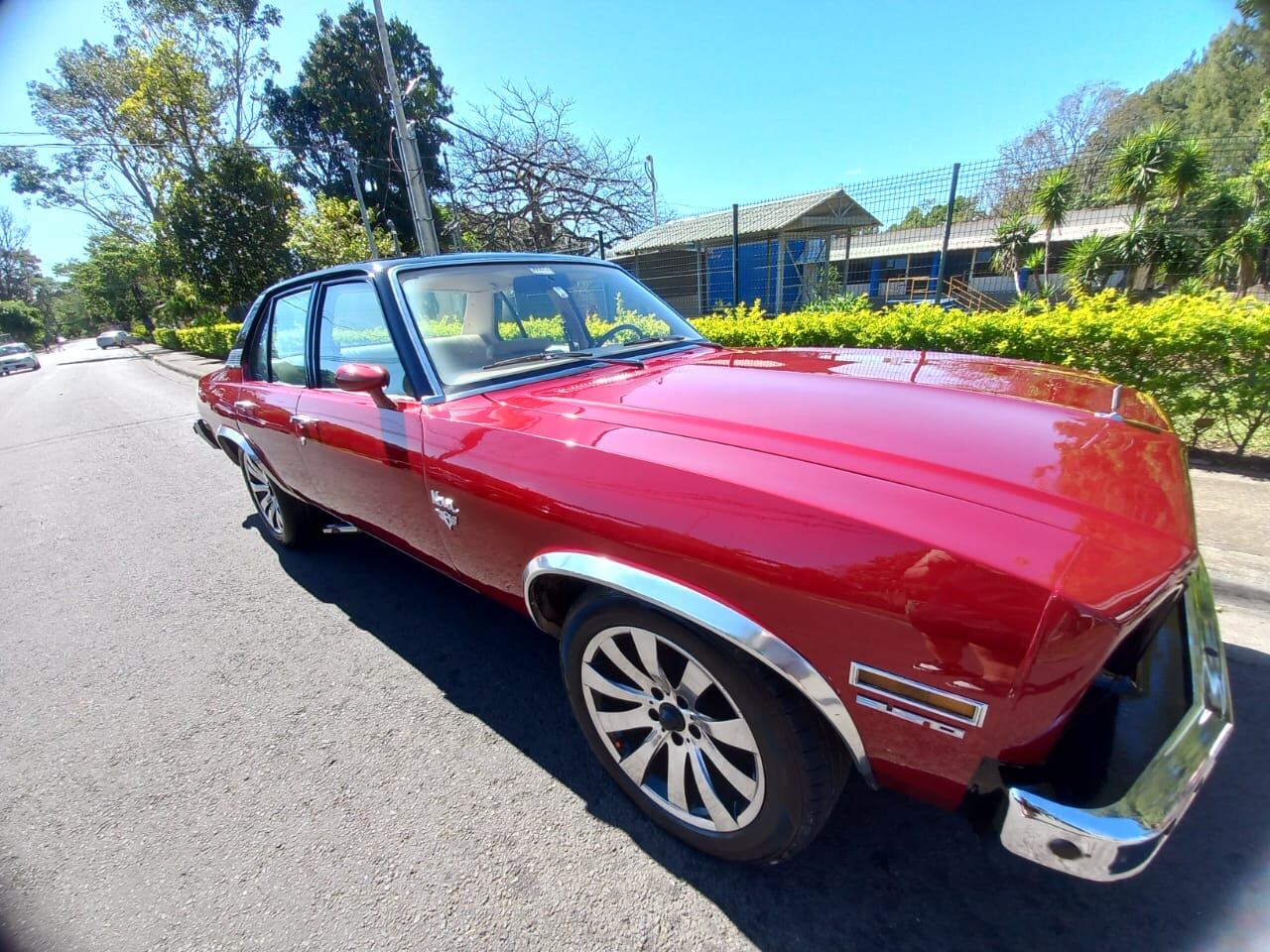 Esteban Soto, chuzo de la semana, Chevy Nova Concourse 1975