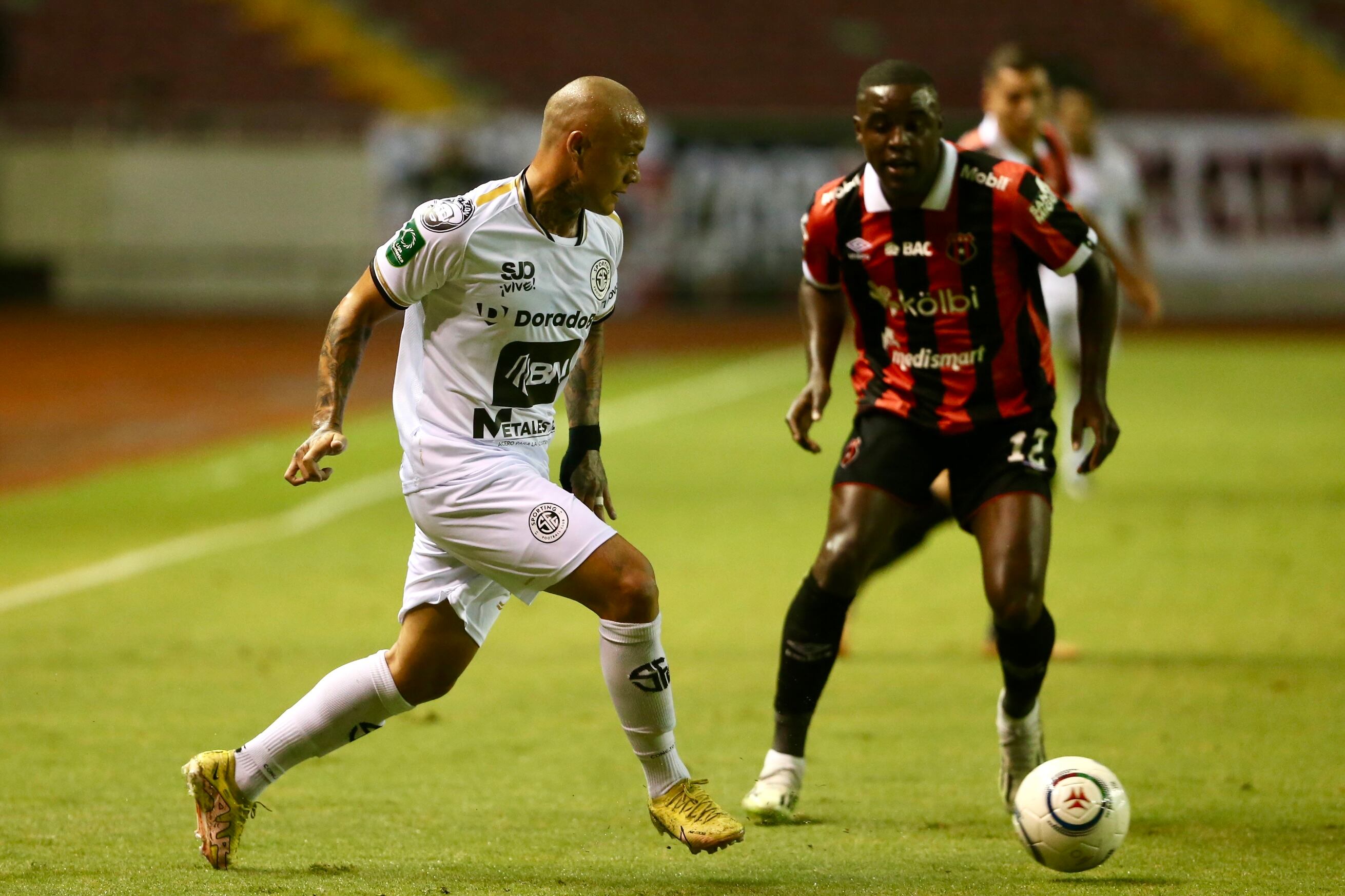 12/01/2024, San Jose, Estadio Nacional, partido de la jornada 1 del torneo de clausura 2024 entre Liga Deportiva Alajuelense y el Sporting FC.