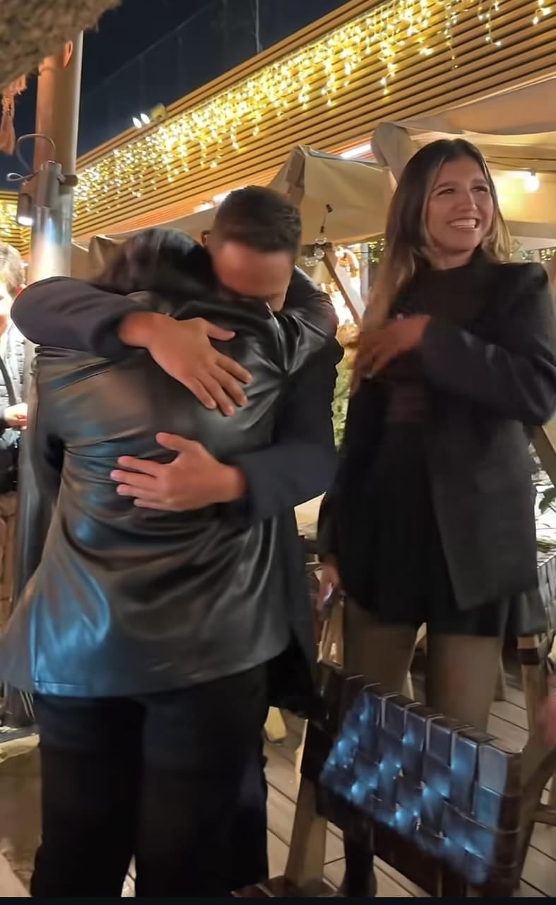 Jeff On se reencontró con su mamá tras casi ocho años sin verse.