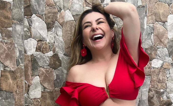 Glenda Peraza y sus sexis fotos de sus 50 años.