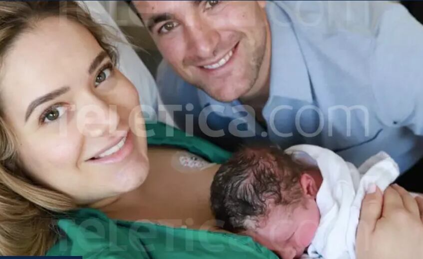 María Jesús Prada y su bebé Maximiliano.