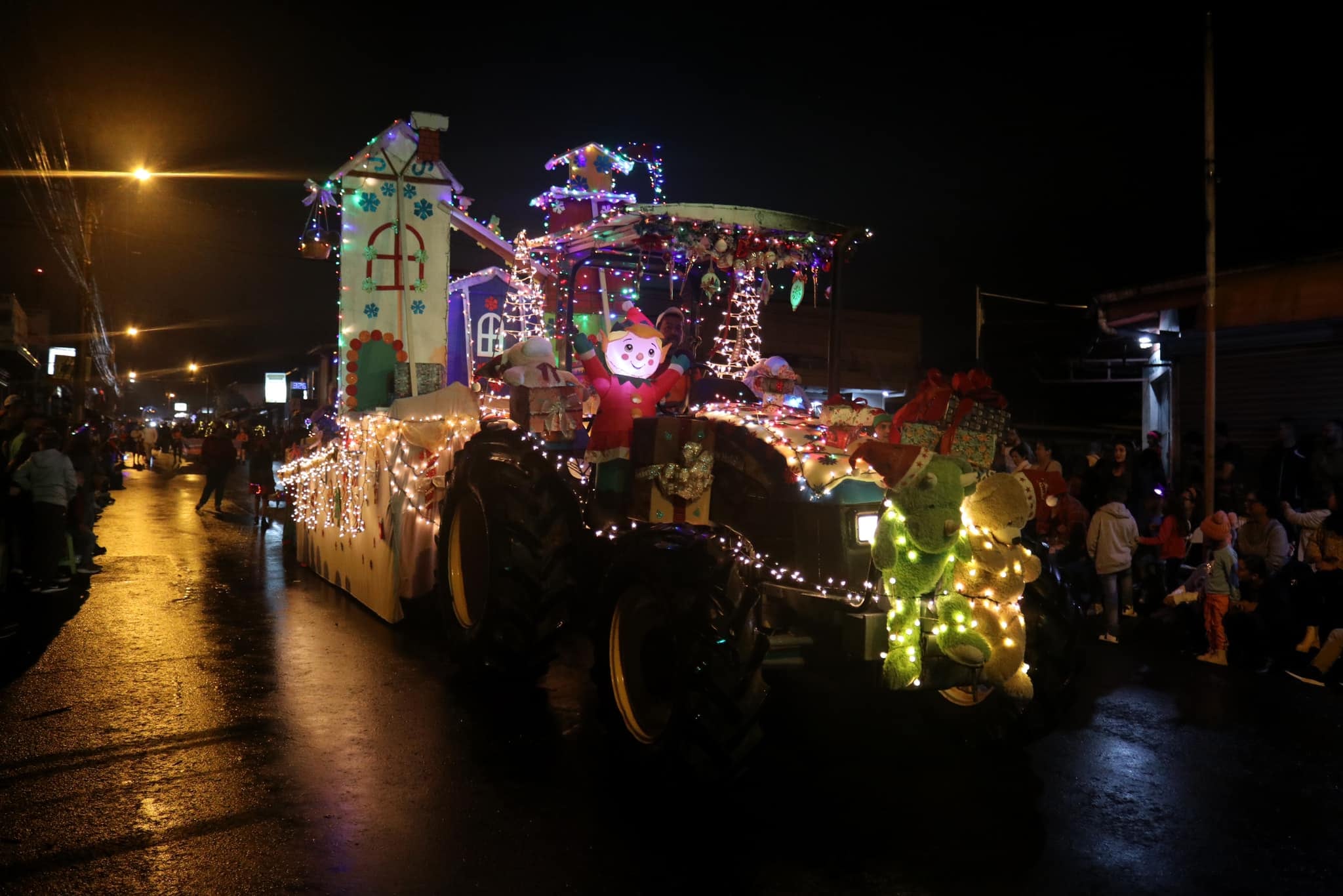 Festival de la Luz de Turrialba 2023. (Tomada del Facebook de la Municipalidad de Turrialba)