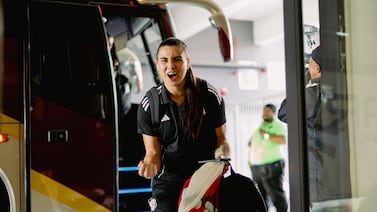 Costa Rica supera a Guatemala para mantener vivo el sueño mundialista