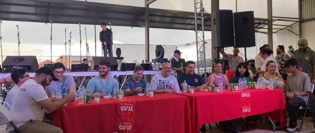 Cindy Leiva Chaves, el 18 de febrero del 2024, se consagró campeona de la competencia para encontrar al tico que más aguanta comer chile picante. Ella ganó la final al comerse más rápido un chile California Reaper, considerado el chile más picante del mundo.