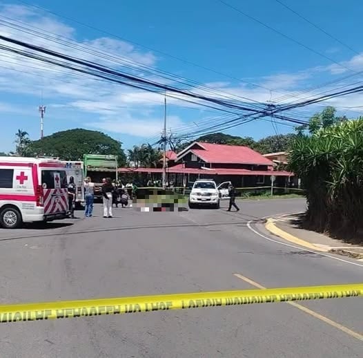 El fatal choque ocurrió en Montecillos de Alajuela. Foto cortesía.