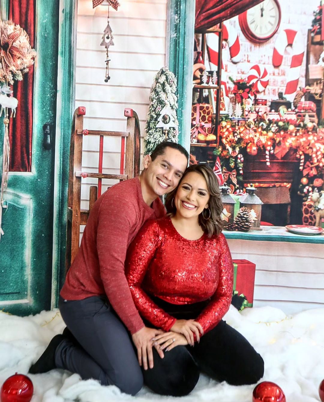 Melissa Umaña y Diego Vargas, periodistas de Repretel