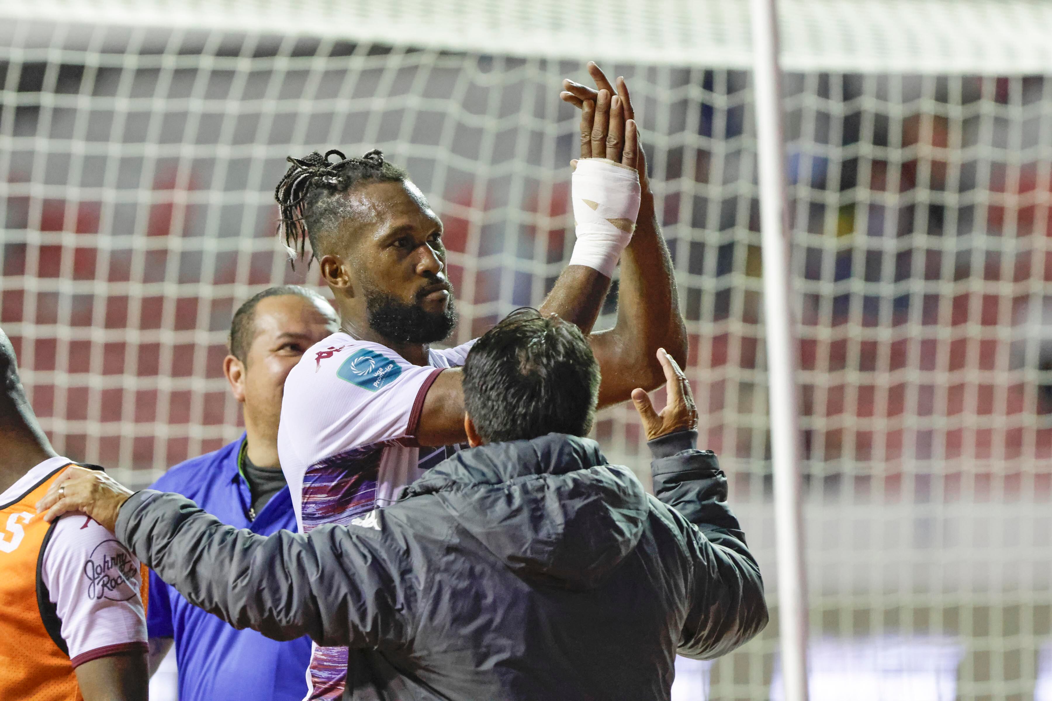 Santa Ana vs Saprissa