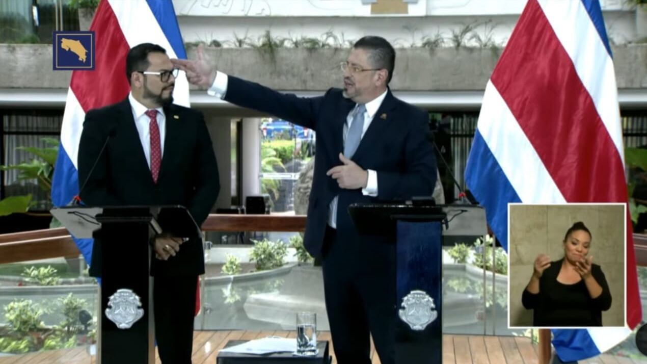 Pistola en la cabeza