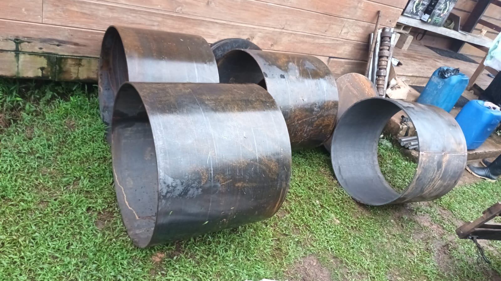 Los sospechosos transportaban todos los materiales en un pick up. Foto MSP.