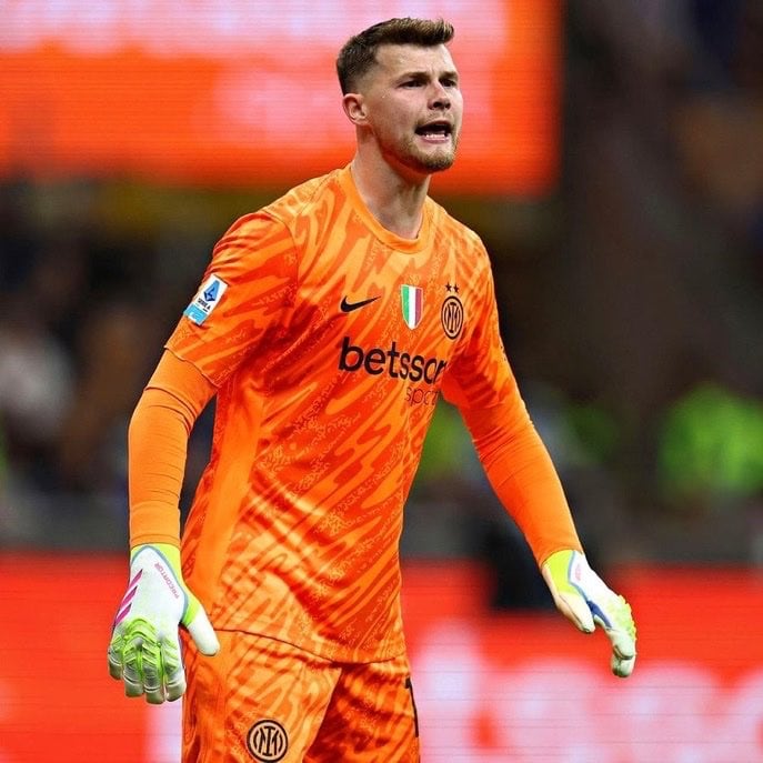 Portero del Inter Josep Martínez atropella mortalmente a un anciano en Italia