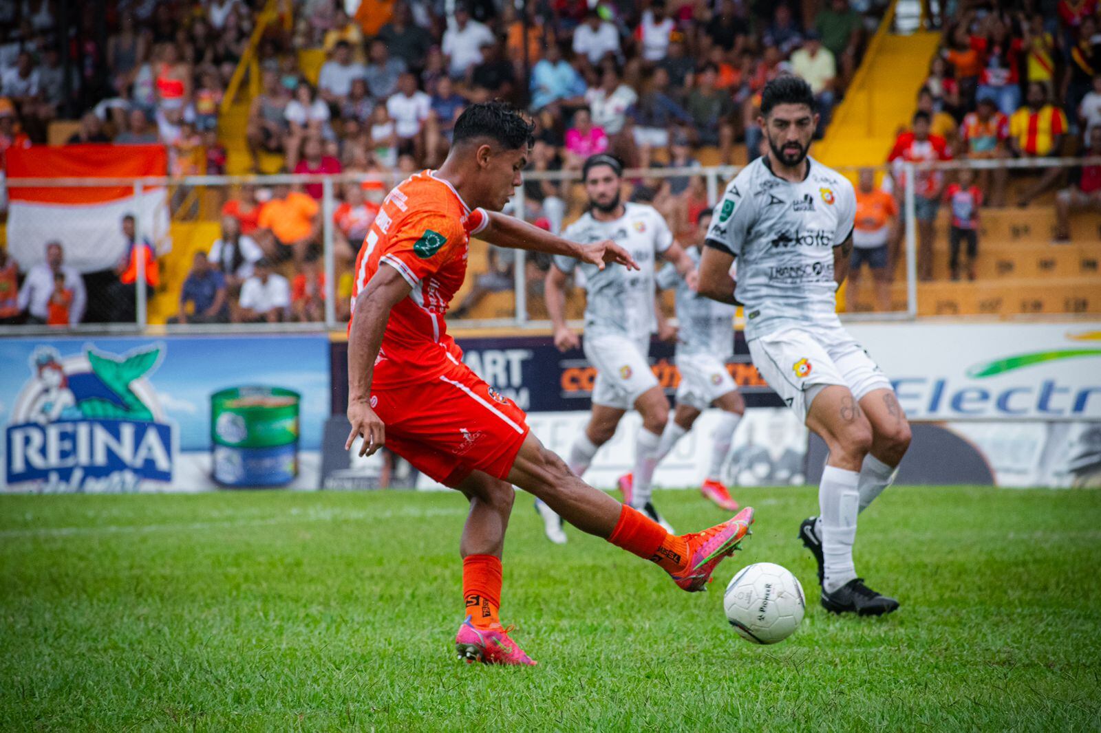 Puntarenas - Herediano, estadio Lito Pérez
