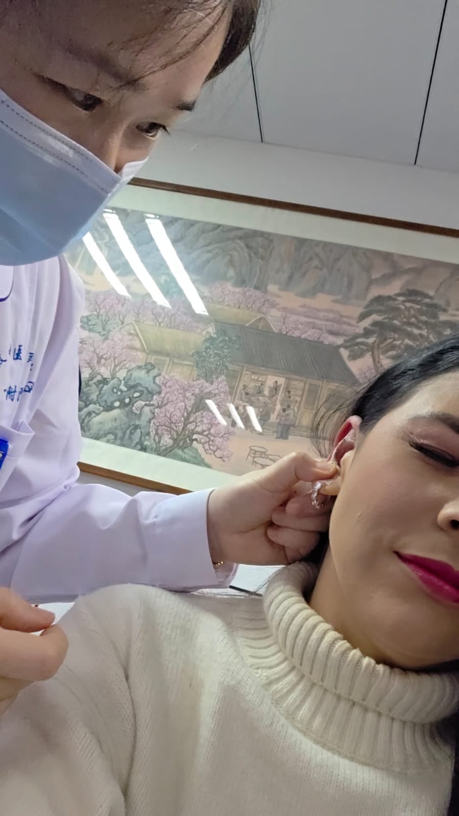 Natalia Rodríguez, presentadora de Teletica.