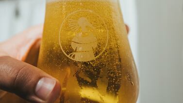 Tico se inventó una birra baja en calorías que sí sabe a cerveza