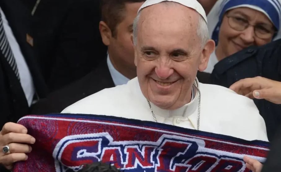 San Lorenzo, el club al que era aficionado el papa Francisco le dedicó un hermoso mensaje. Fotos tomadas de Vamos Ciclón, sitio web de aficionados.