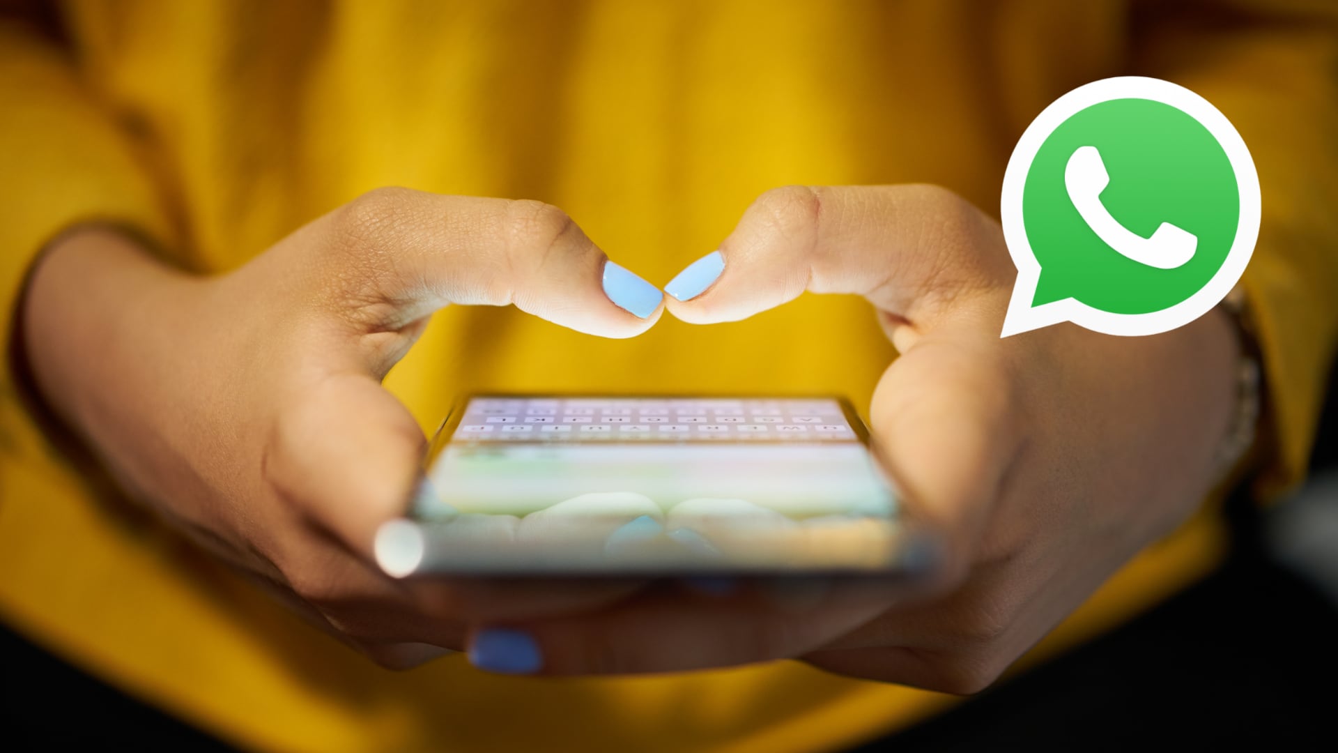 WhatsApp incluye funciones para enviar números y abrir chats sin guardarlos, mediante mensajes, reenvíos y la herramienta clic para chatear.