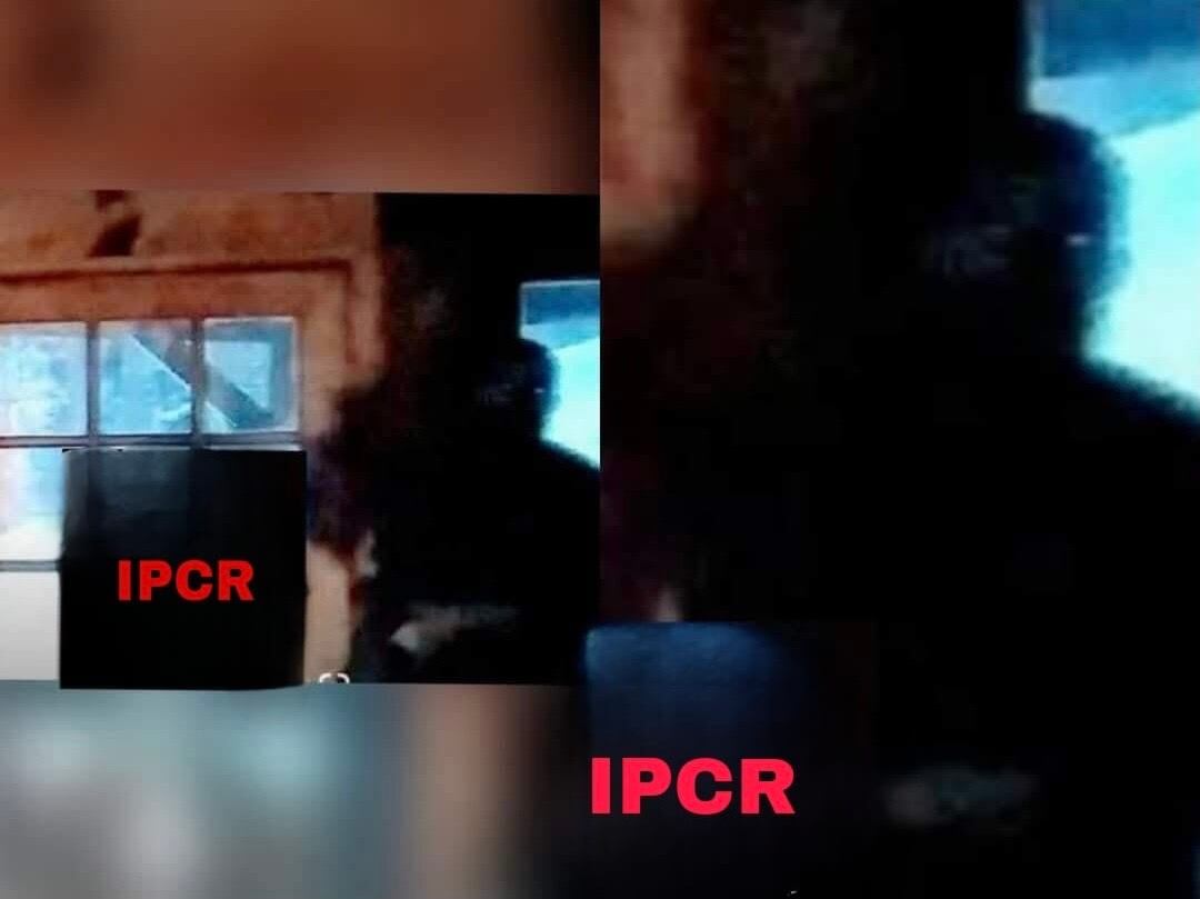 Investigación ParanormalCR nos compartió esta foto de su más reciente evidencia del "Hombre del Sombrero". En esta foto se le pueden ver sus ojos blancos.