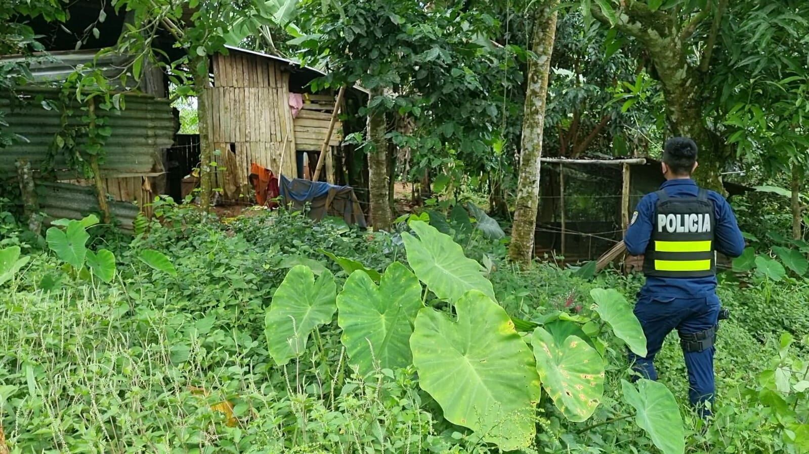 OIJ detiene a sospechoso de asesinar a ebanista en Pocosol de San Carlos. Foto OIJ.