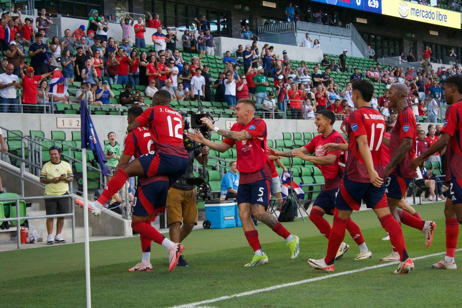 Costa Rica vs Paraguay Fotos William Cordero