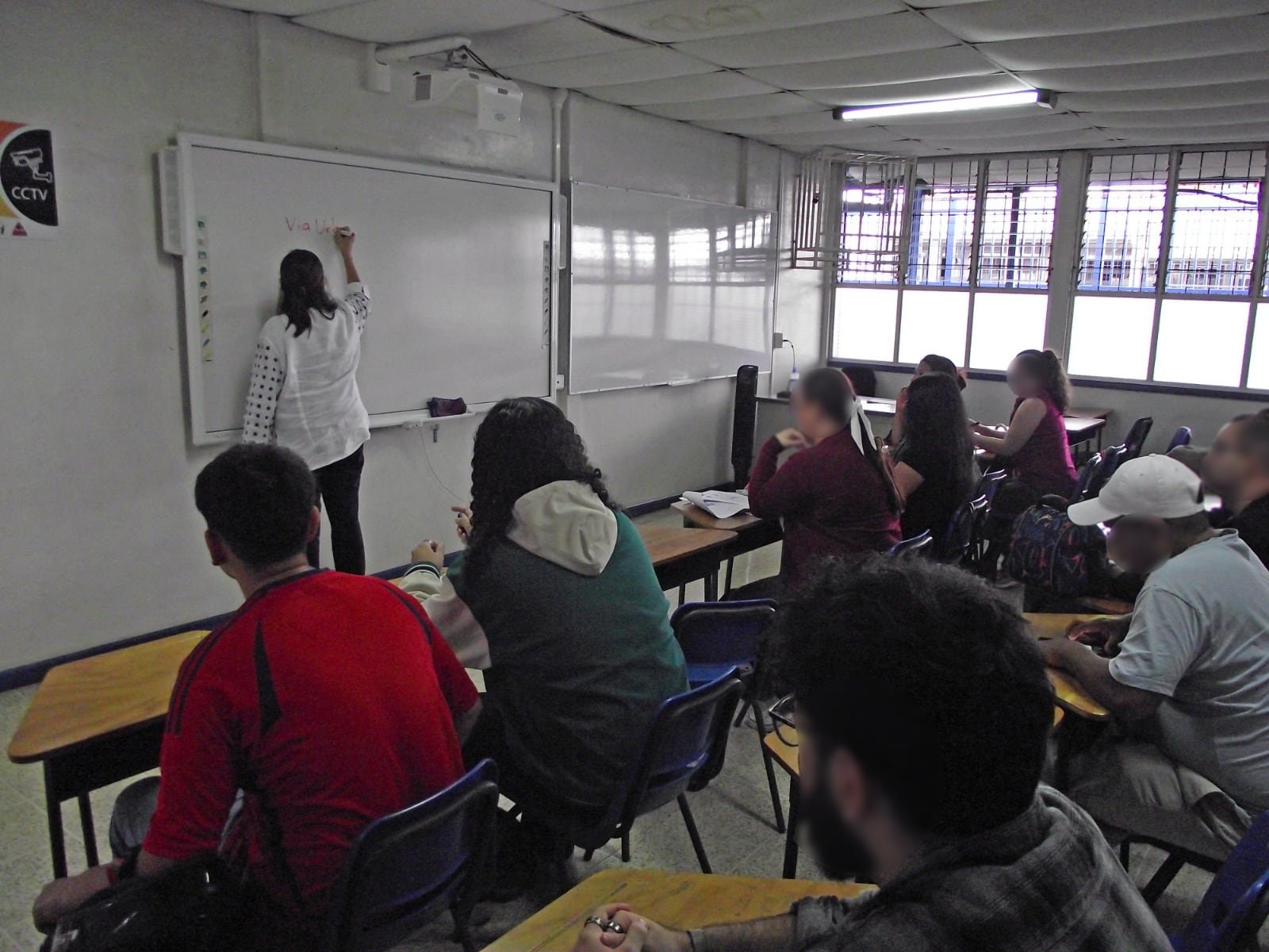 ¿Es cierto que voy a poder hacer el curso teórico de manejo en la noche? La respuesta es un alegre sí. La Dirección General de Educación Vial (DGEV) lo confirmó esta semana.